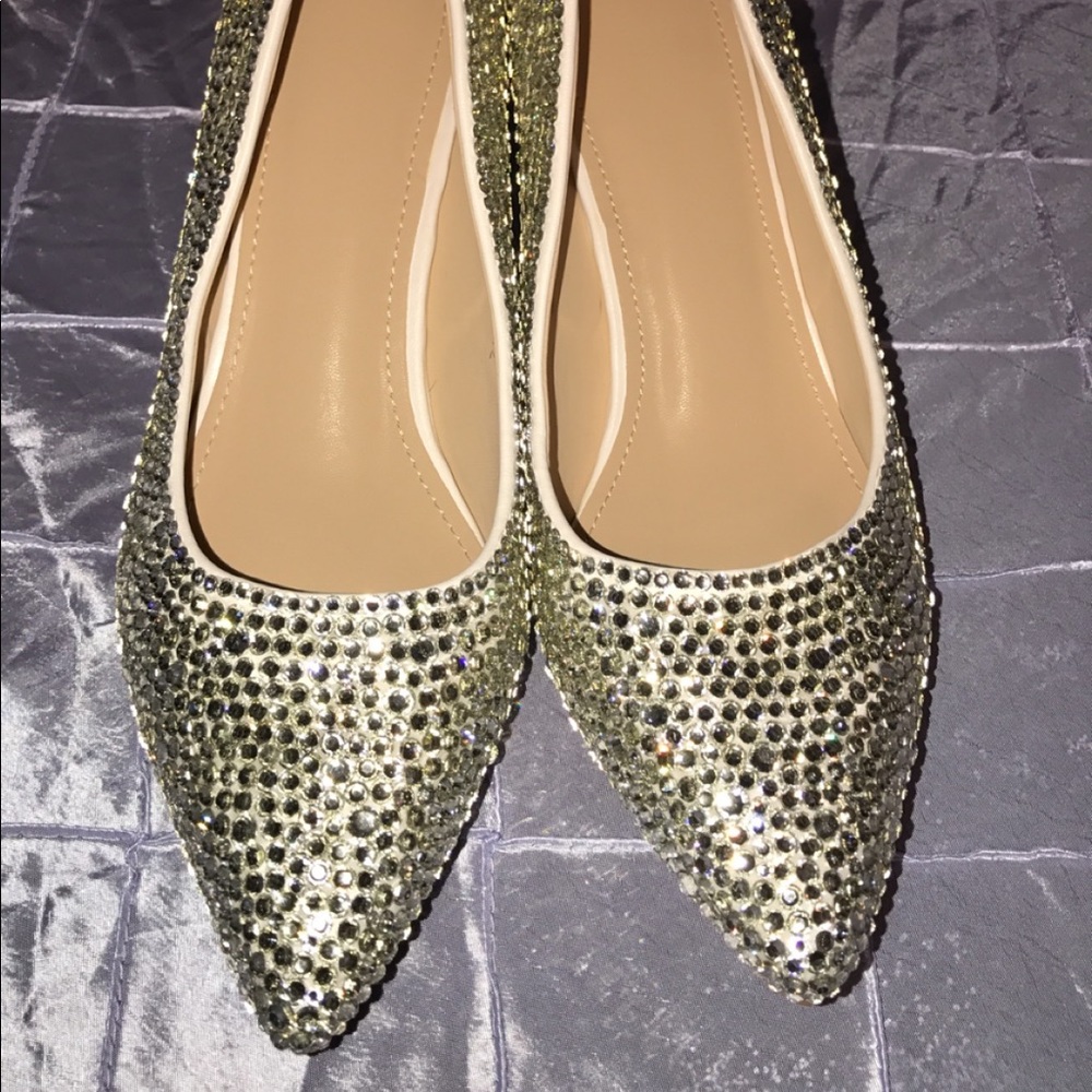 Crystal Heels Silver Pointed Toe Size 9 Pumps